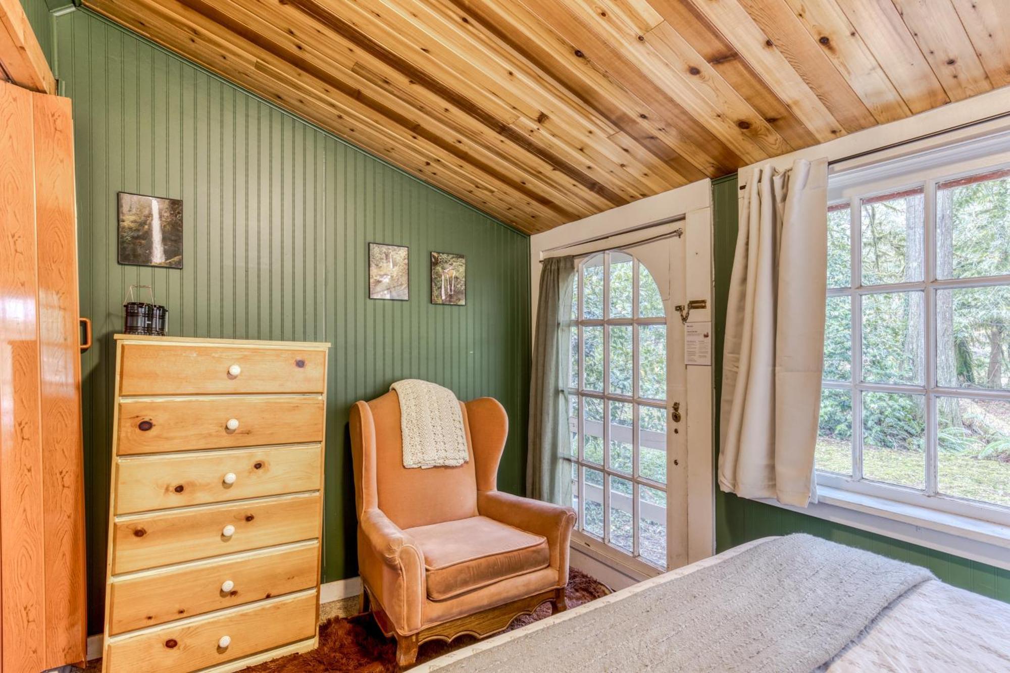 The Cedars Cabin Welches Eksteriør billede