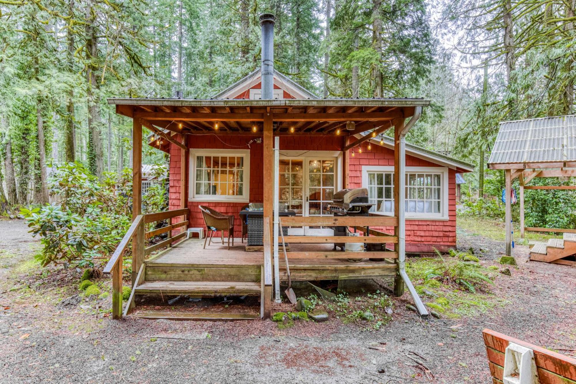The Cedars Cabin Welches Eksteriør billede