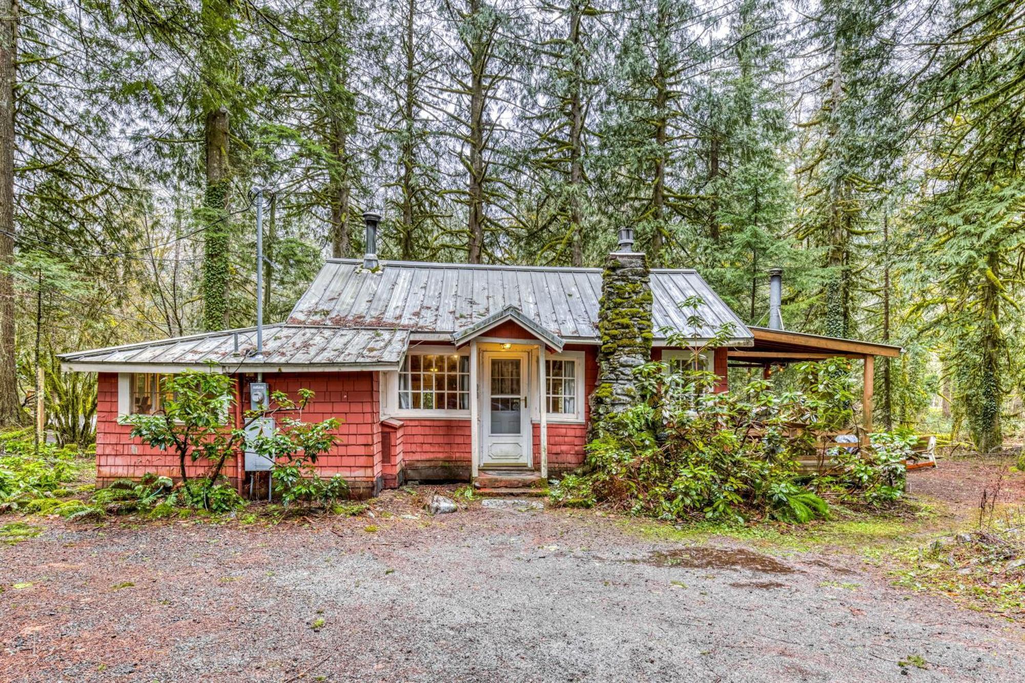 The Cedars Cabin Welches Eksteriør billede